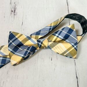 Saddlebred Blue and Yellow Plaid Bow Tie